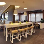 Ξενοδοχείο Oxygen Lifestyle 4*