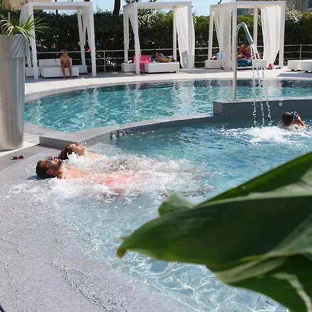 Szálloda Oxygen Lifestyle Viserbella di Rimini