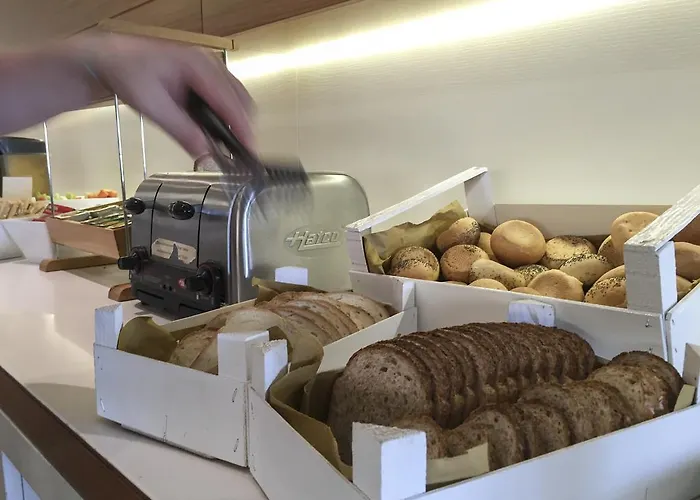 호텔 Oxygen Lifestyle 4*