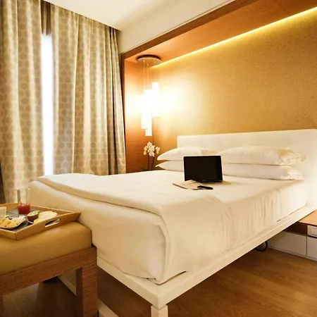 Oxygen Lifestyle Hotel 4*
