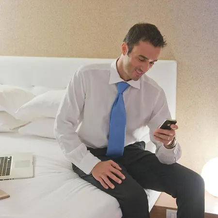 Oxygen Lifestyle Hotel 4*