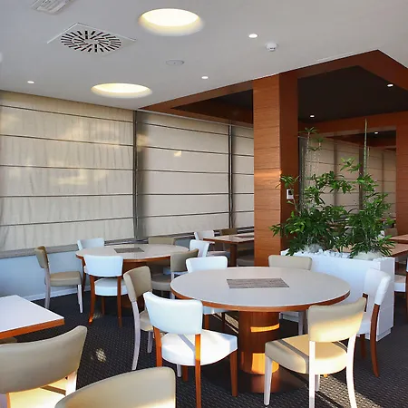 Oxygen Lifestyle 4* Viserbella di Rimini