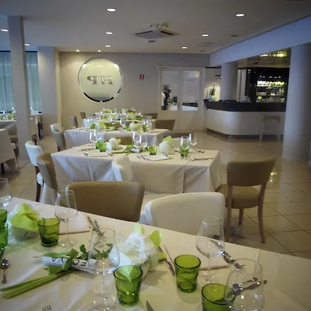 Hotel Oxygen Lifestyle 4*